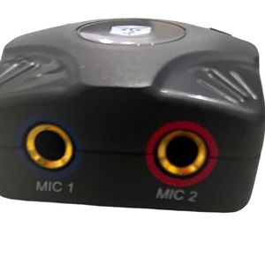 Microphone Connector